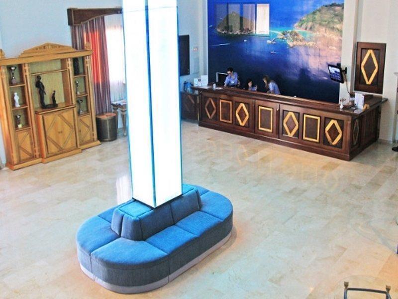 Portals Palace Порталс Ноус Екстериор снимка